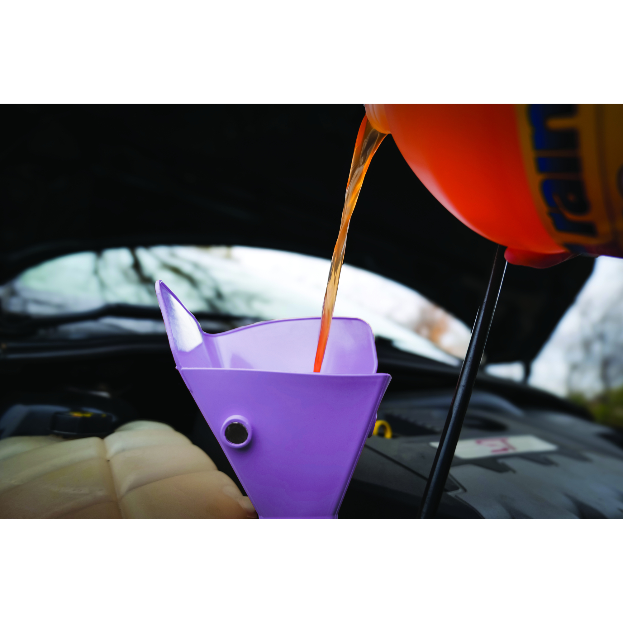 Caliber Products Large High-Volume Flex Folding Magnetic Funnel